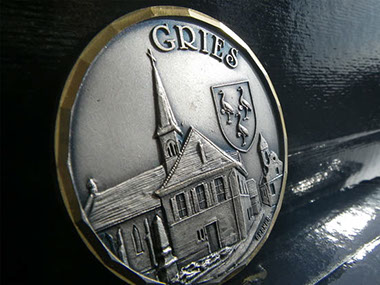 Medailles personnalisee frappees pour la commune de Gries